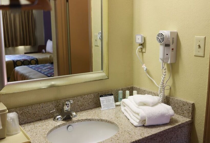 فندق على الطريق Quality Inn Columbuseast