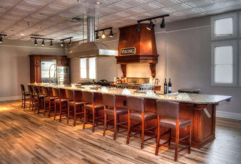 منتجع Chateau Elan