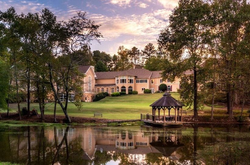 منتجع Chateau Elan