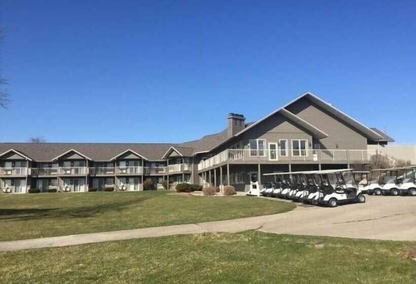 Курорт Cherry Hills Golf & Lodge