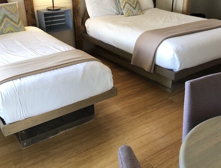 渡假胜地 Tahoe Vistana Inn