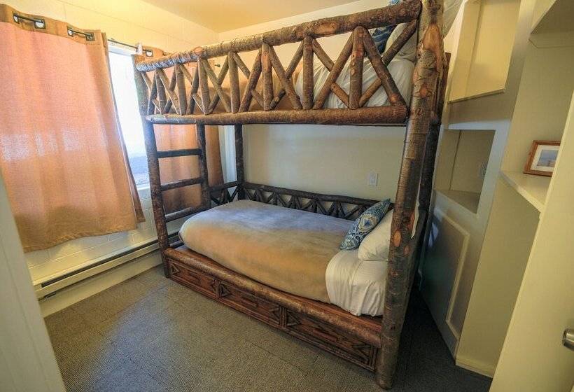 渡假胜地 Tahoe Vistana Inn