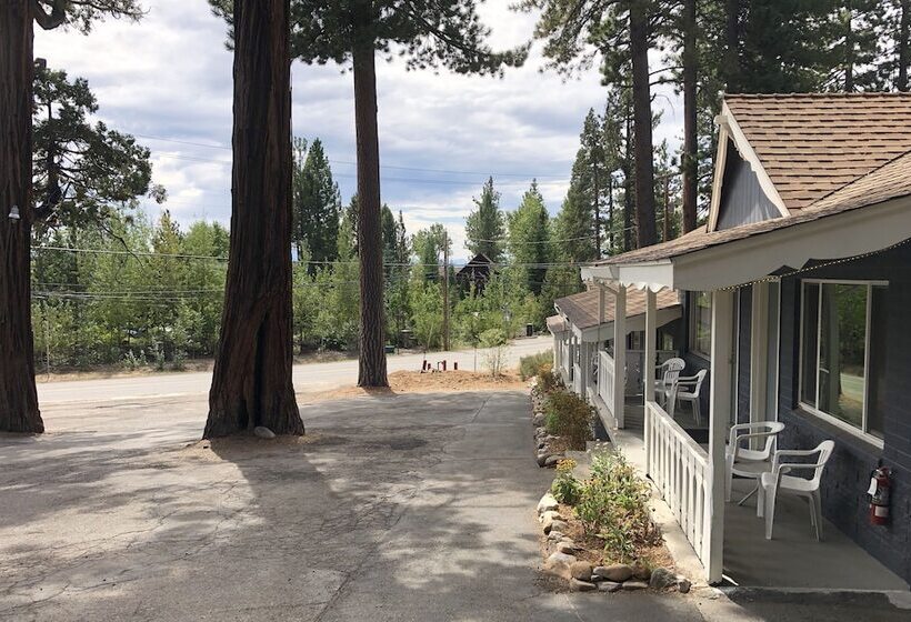 渡假胜地 Tahoe Vistana Inn
