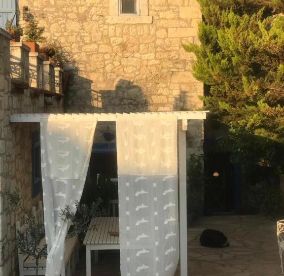 Общежитие 1882