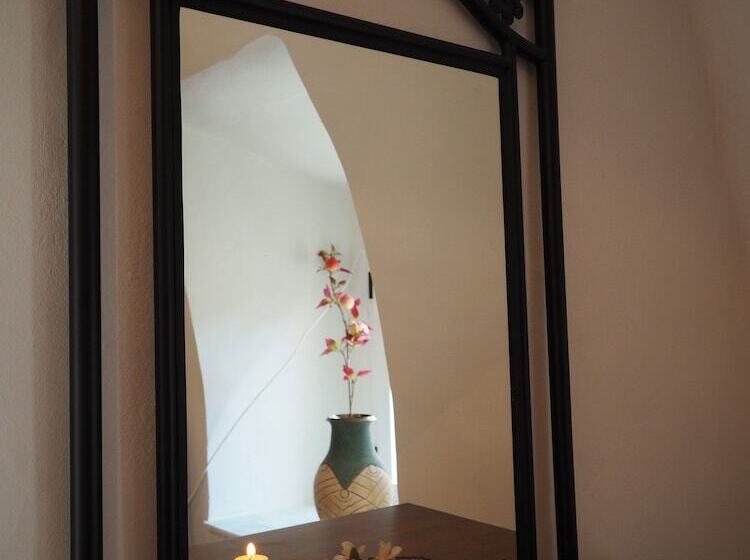 Areopoli Sofia Old Town Inn