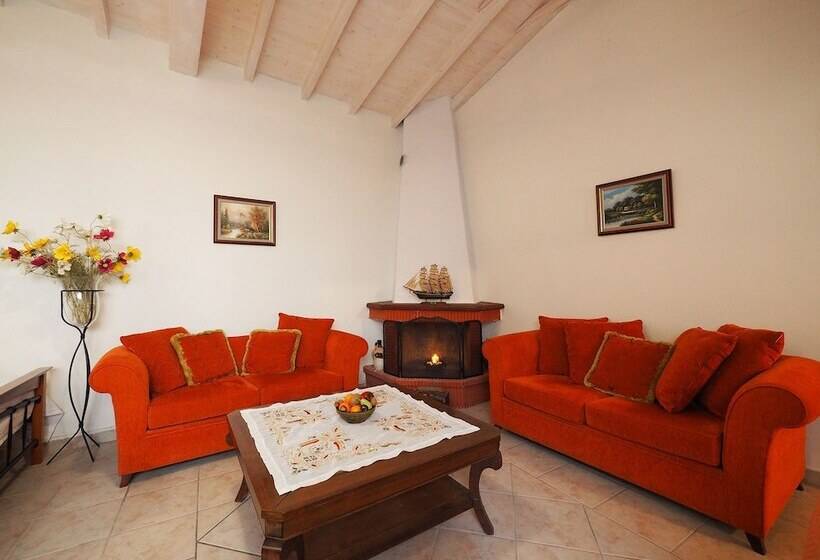 Areopoli Sofia Old Town Inn