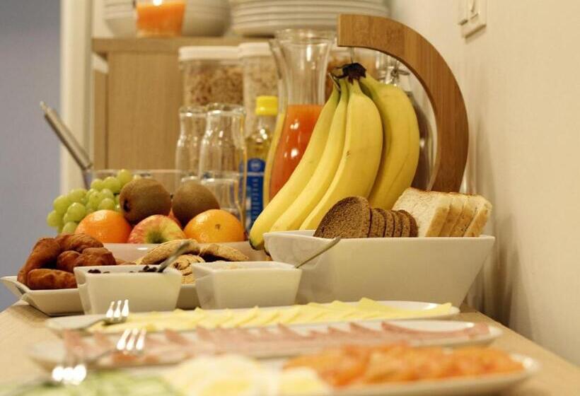 تختخواب و صبحانه Kef Guesthouse By Keflavík Airport