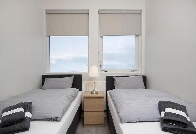 تختخواب و صبحانه Kef Guesthouse By Keflavík Airport