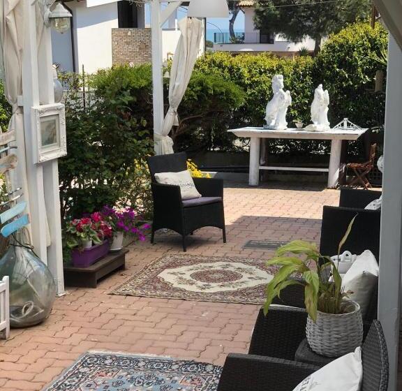 Bed and Breakfast Villa Tropical