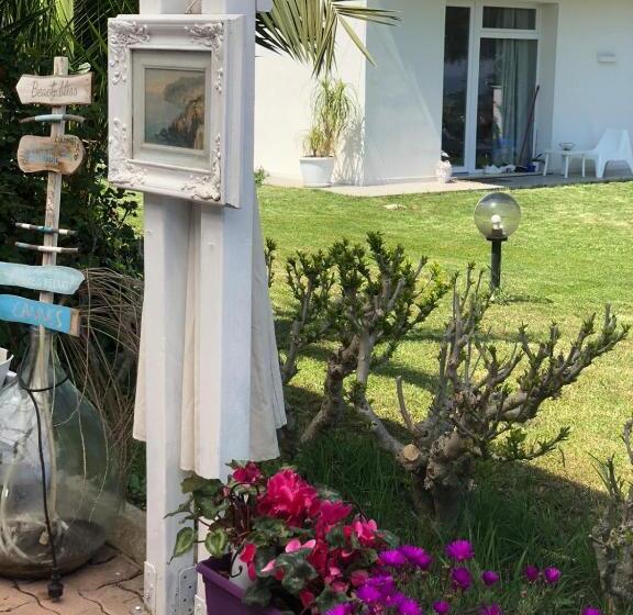 Bed and Breakfast Villa Tropical