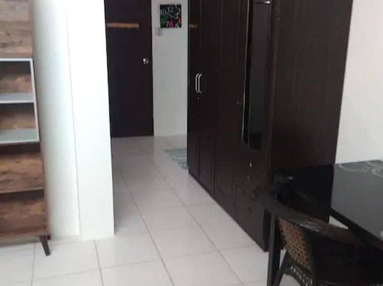 مسافرخانه Co. Living Suite