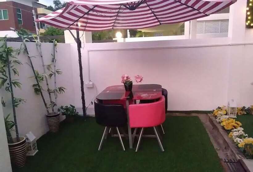 مسافرخانه Co. Living Suite