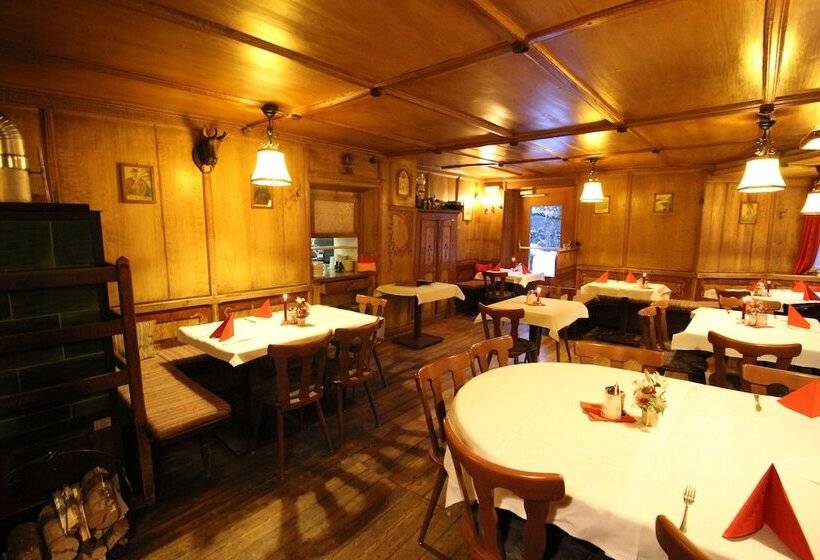 Хостел Gasthof Rose