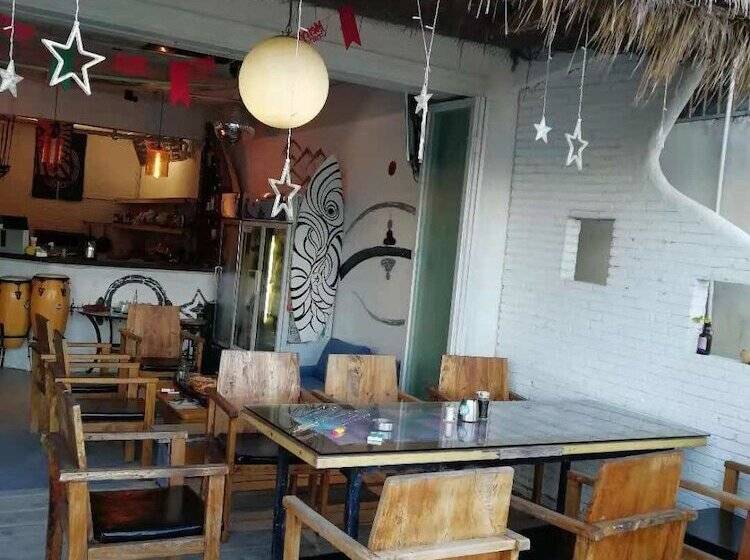 فندق فئة نجمة واحدة Karma White Castle