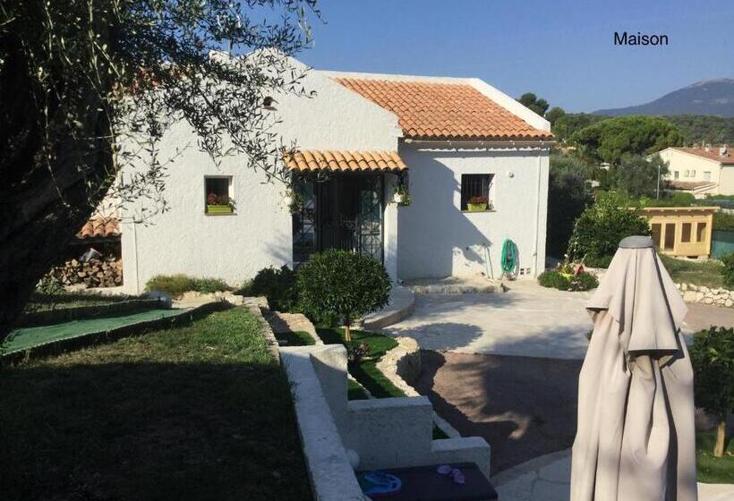 客栈  Le Mas Rescator