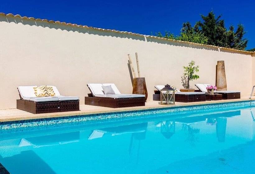 여관 Les Secrets D Aix Les Roulottes