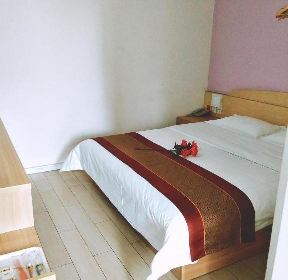 هتل 7 Days Inn Guangzhou Pazhou Branch