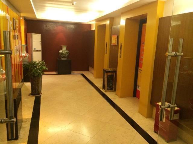 هتل 7days Inn Shenzhen Sungang East Road
