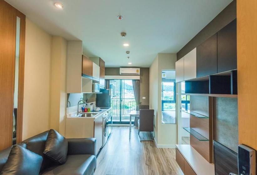 Отель Akira Sriracha