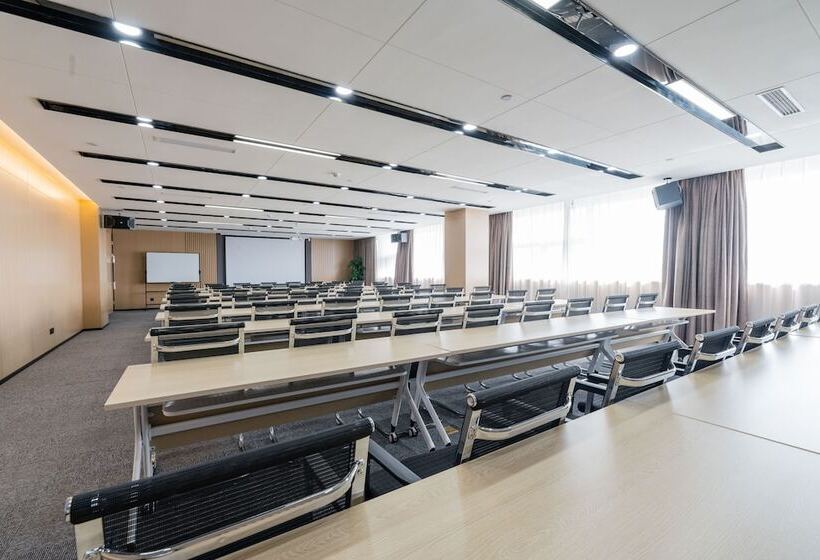 Atour Hotel Xi An Gaoxin Jinye Road Branch