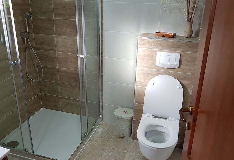 בית מלון כפרי B&b Plitvice Lakes Villa Prica