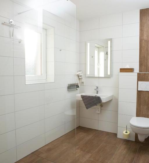 هتل Bio Bauernhof Reiterhof