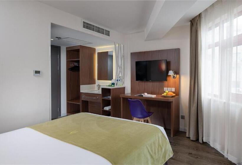 Hotel Campanile Xi An Bell Tower Huimin Street