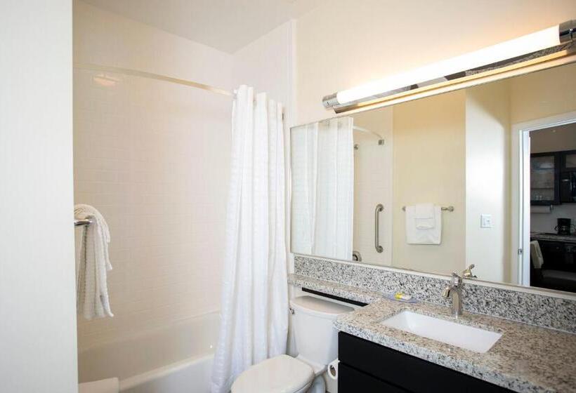 فندق Candlewood Suites   Jacksonville   Mayport, An Ihg