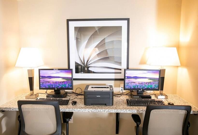 فندق Candlewood Suites   Jacksonville   Mayport, An Ihg