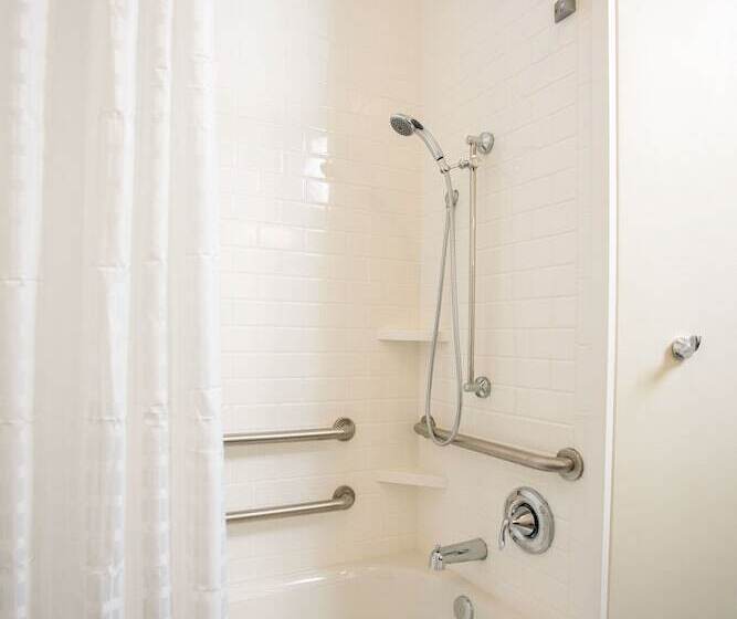 فندق Candlewood Suites   Jacksonville   Mayport, An Ihg