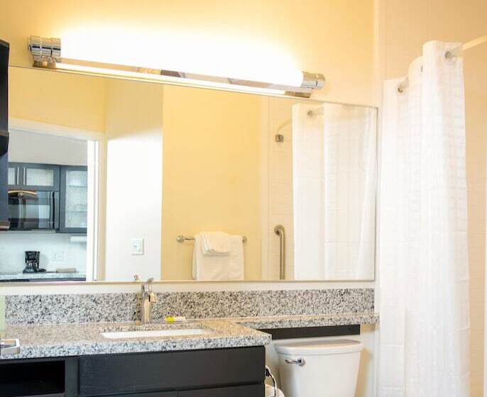 فندق Candlewood Suites   Jacksonville   Mayport, An Ihg
