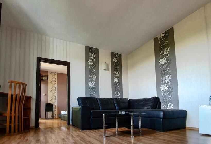 Отель Dolna Bania