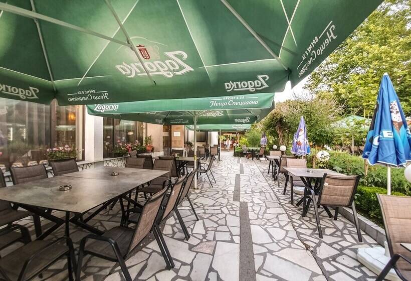 Отель Dolna Bania