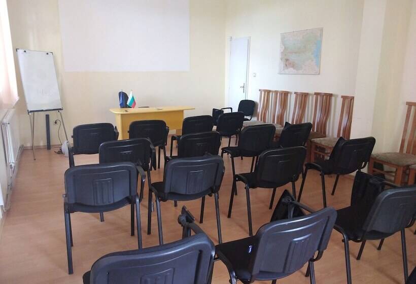 Отель Dolna Bania