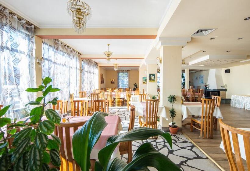 Отель Dolna Bania