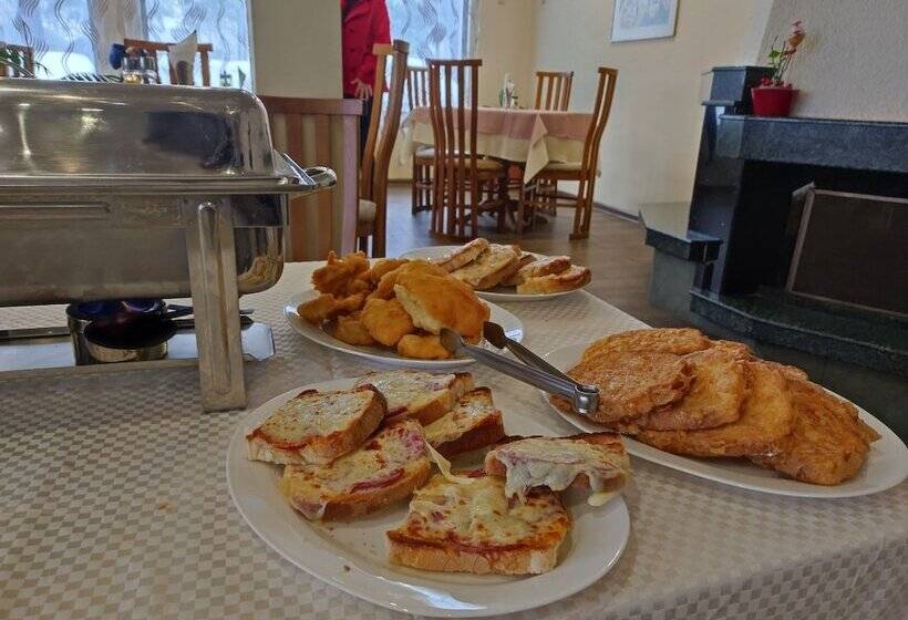 Отель Dolna Bania