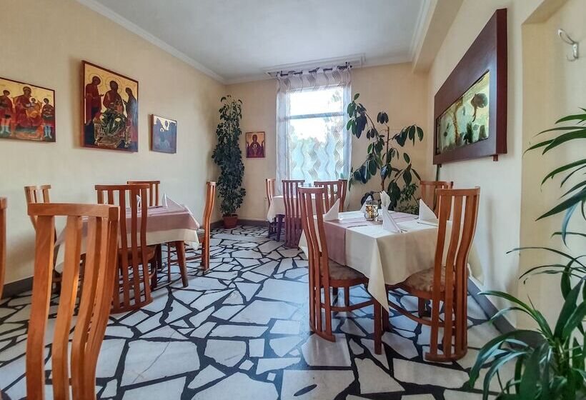 Отель Dolna Bania