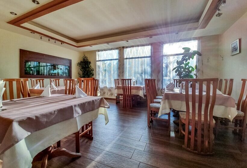 Отель Dolna Bania