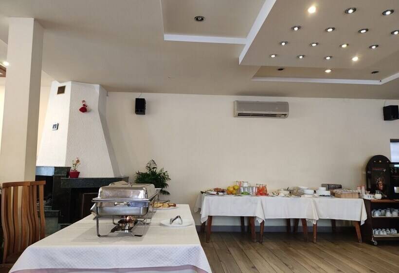 Отель Dolna Bania