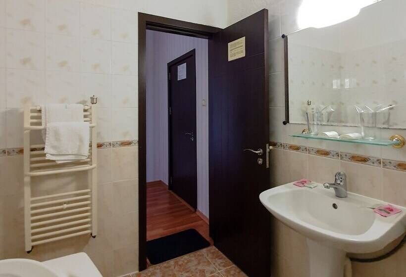 Отель Dolna Bania