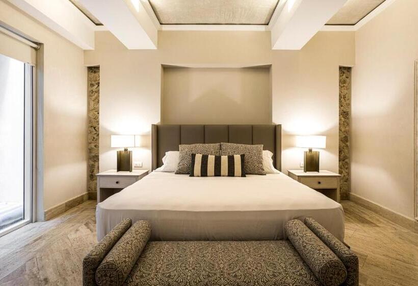 Отель Eurostars Marques De Villalta