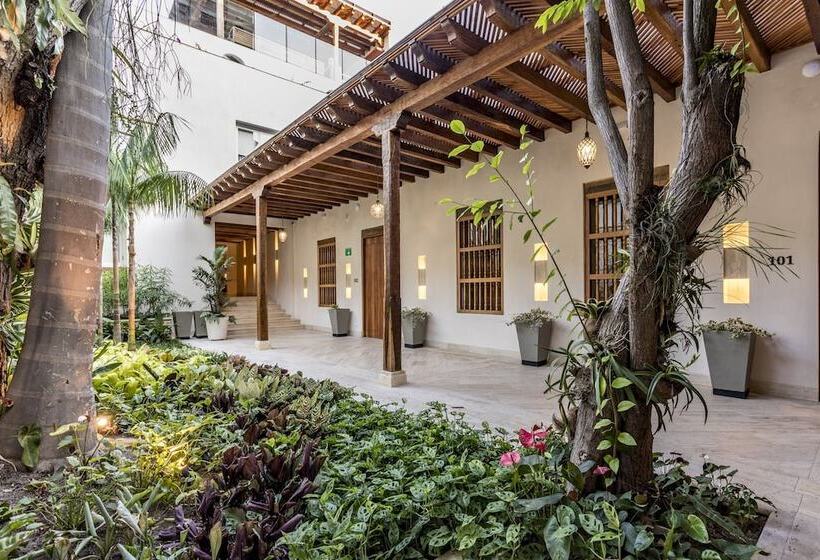 Отель Eurostars Marques De Villalta