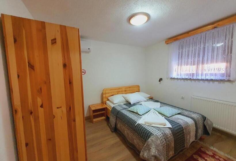 בית מלון כפרי Guesthouse Green Valley