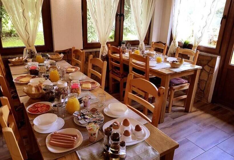 בית מלון כפרי Guesthouse Green Valley