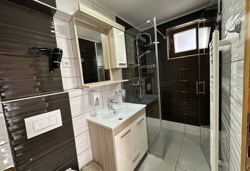 בית מלון כפרי Guesthouse Green Valley