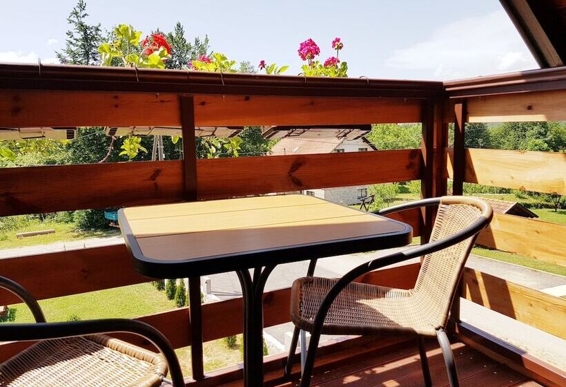 בית מלון כפרי Guesthouse Green Valley