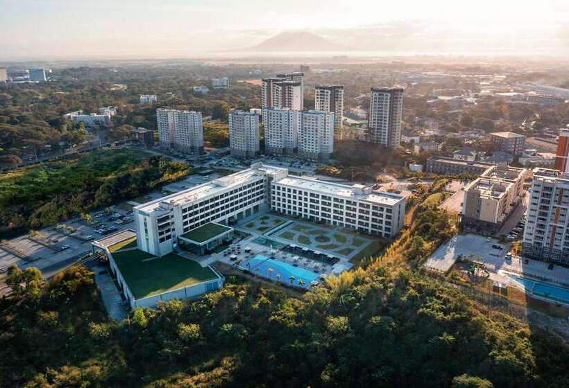 فندق Hilton Clark Sun Valley Resort