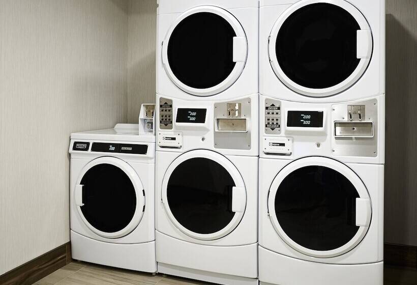 ホテル Holiday Inn Express Sarnia Point Edward, An Ihg