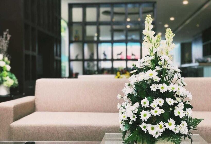 בית מלון כפרי @hom Premiere Timoho