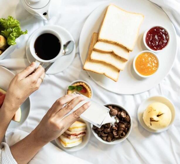 בית מלון כפרי @hom Premiere Timoho